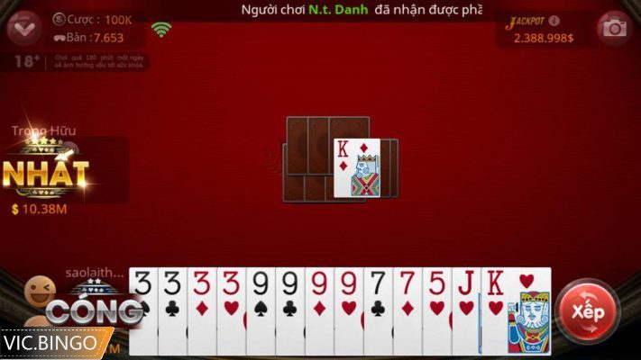 Chơi game bài online